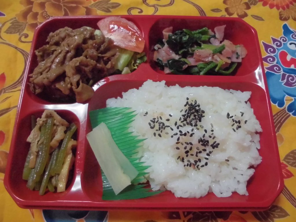 Read more about the article 夕食配食～すまいるはぁと～