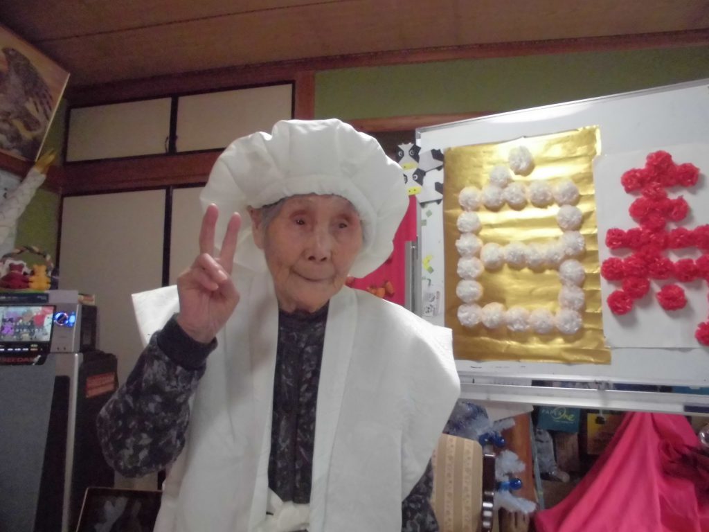 Read more about the article 白寿お祝い会🎂～すまいるはぁと～