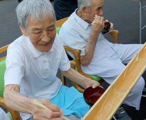 夕涼み会　行くわよ～　２番館