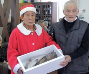 上五島町漁協様よりクリスマスプレゼント