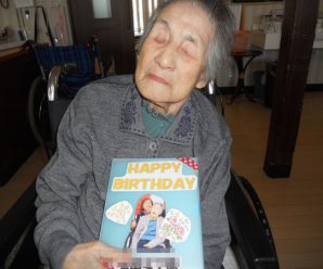 ９４歳のお誕生日会♪なごみ