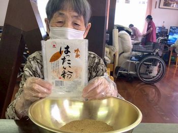 はったい粉でおやつ🍩デイサービス